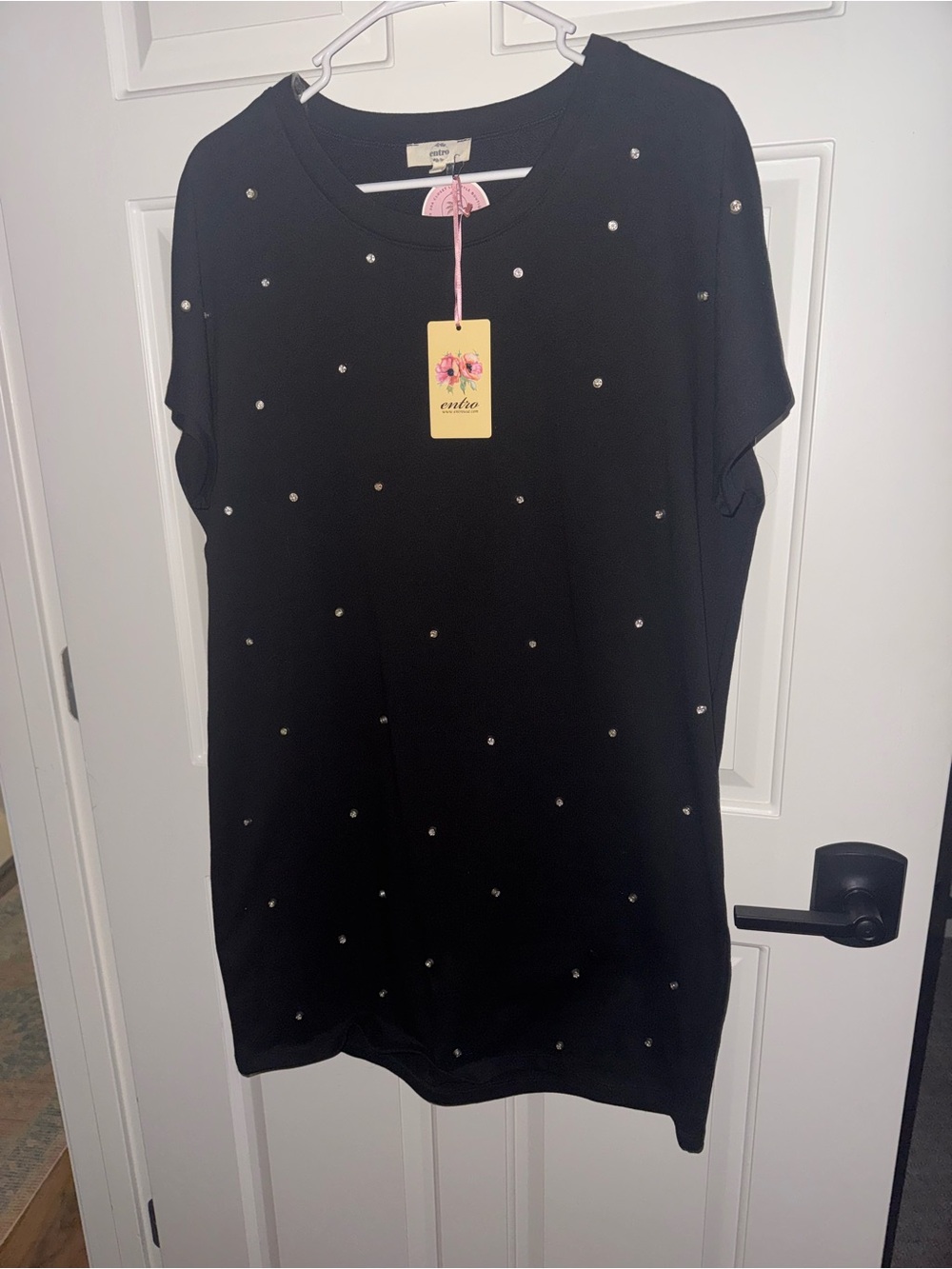entro Black Embellished Rhinestone Short Sleeve Dress medium NWT